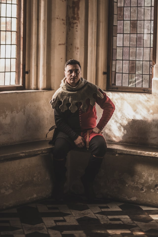 Tomasz - lutnik, bębny